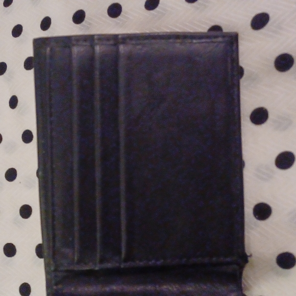 Weatherproof - Picture 4 of 7